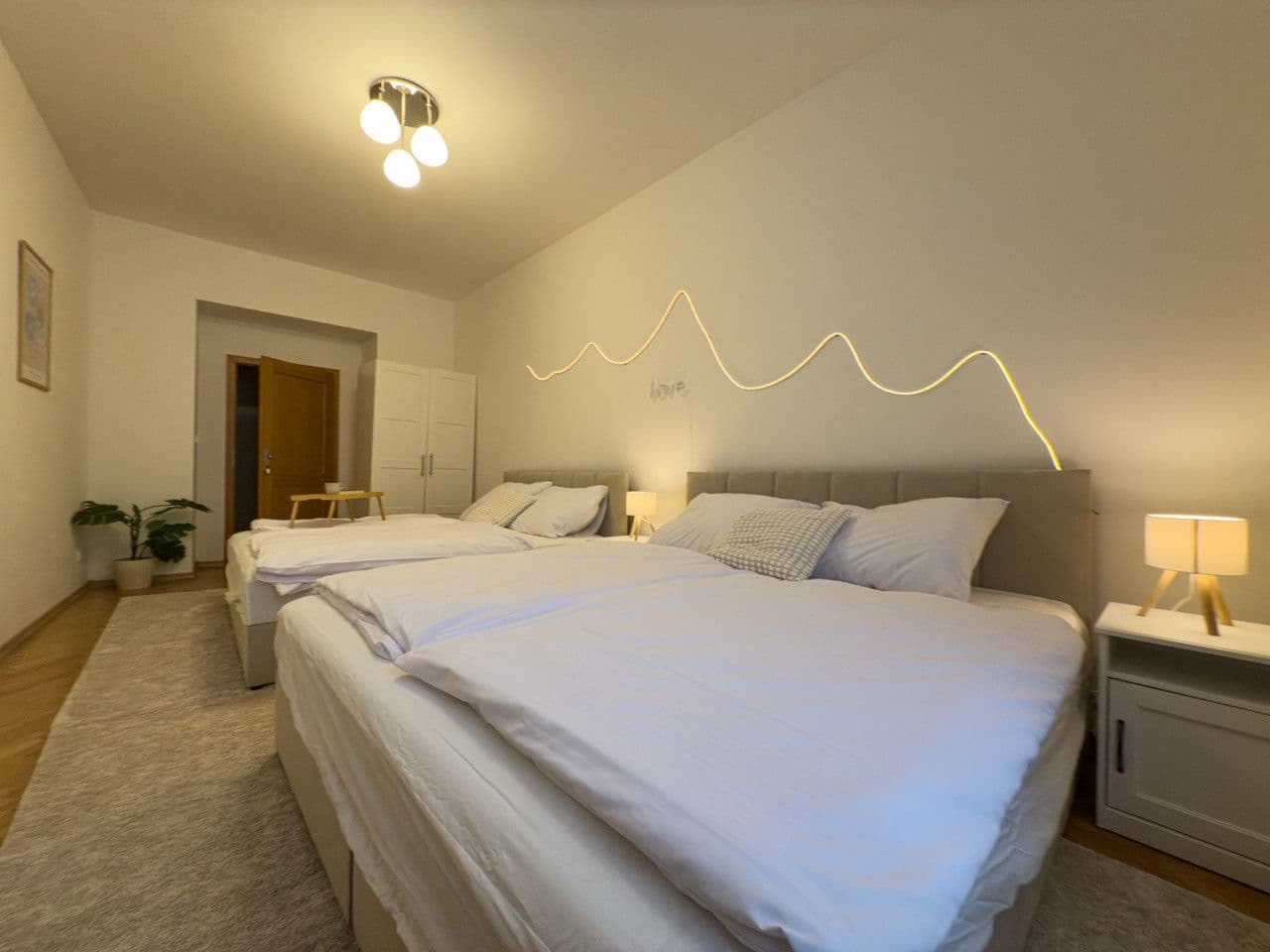flat to rent, 100 m², Londýnská, Prague, Prague