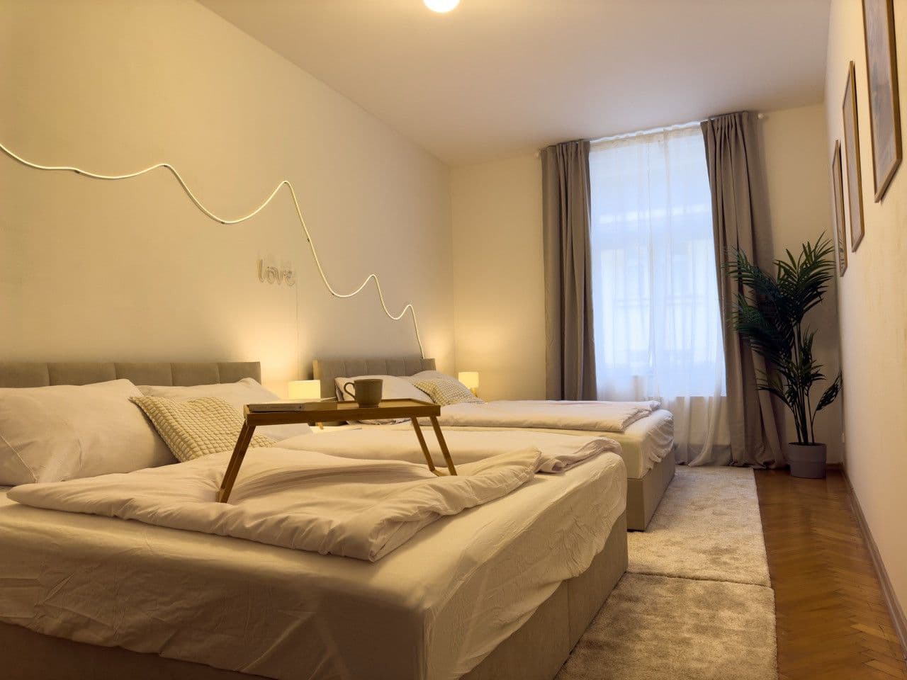 flat to rent, 100 m², Londýnská, Prague, Prague