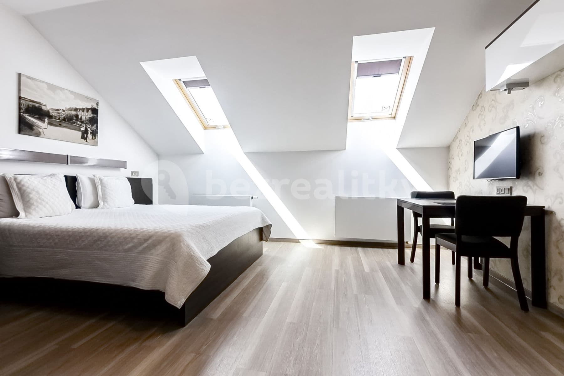 flat to rent, 30 m², Legerova, Prague, Prague