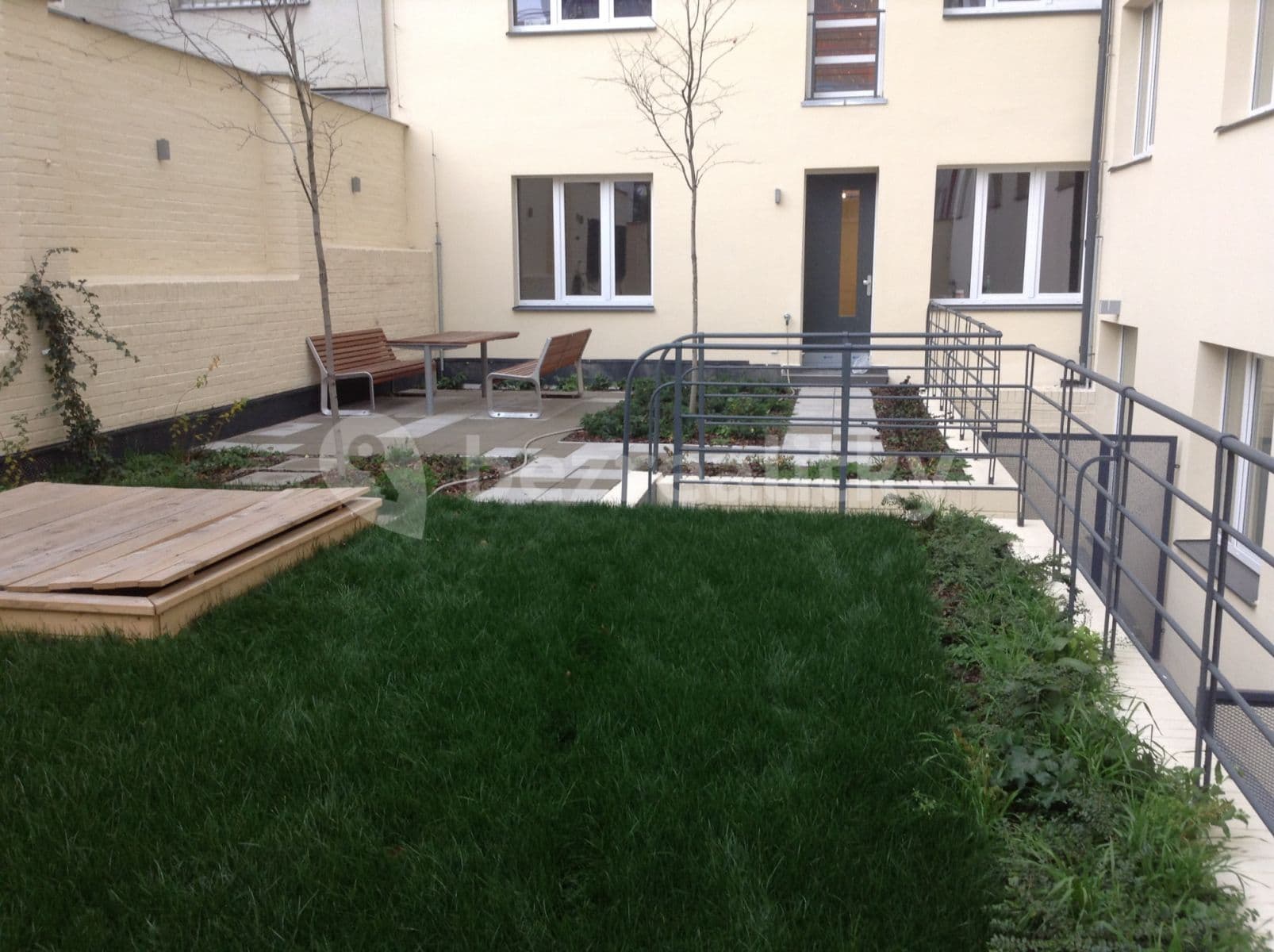 flat to rent, 35 m², Dvacátého osmého pluku, Prague, Prague