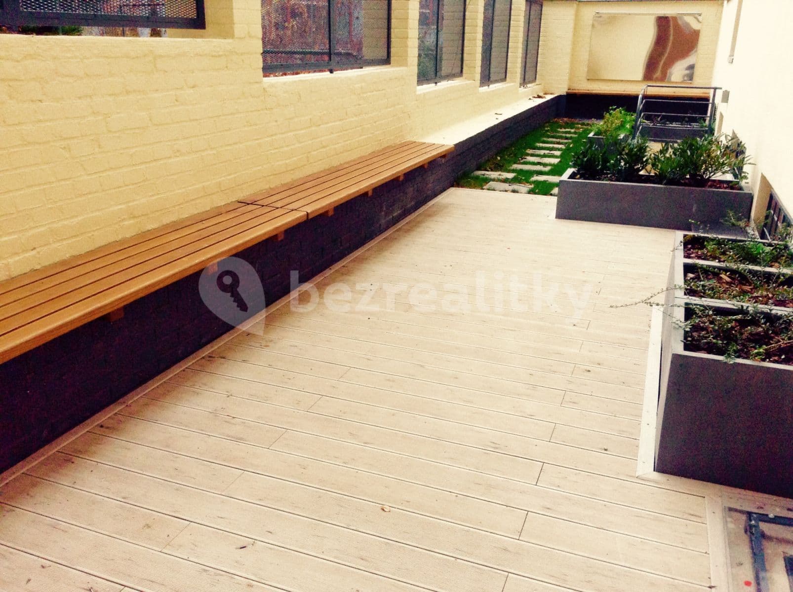 flat to rent, 35 m², Dvacátého osmého pluku, Prague, Prague
