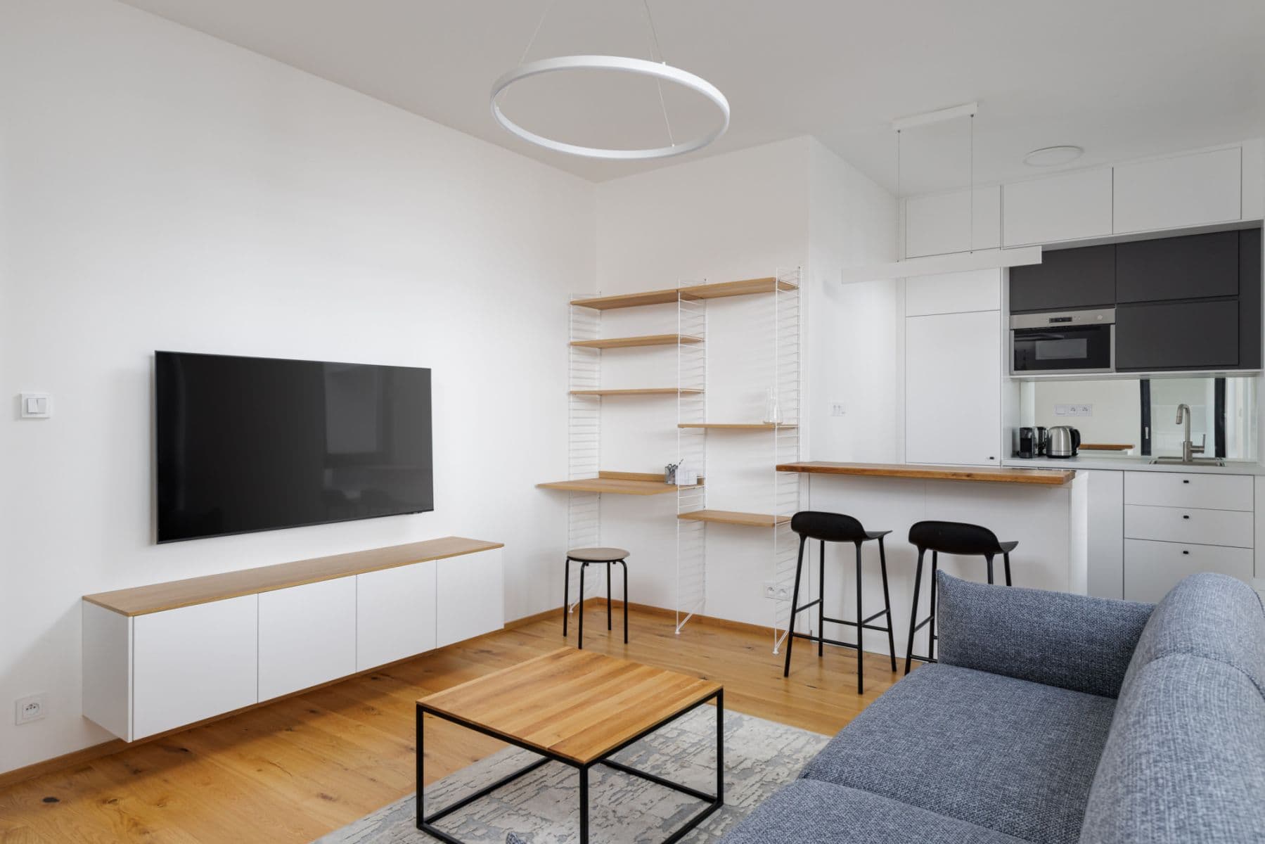 flat to rent, 43 m², Závišova, Prague, Prague