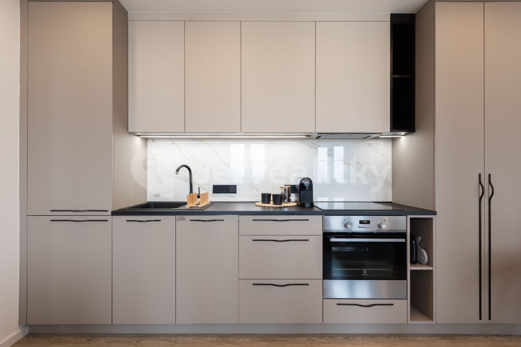 flat to rent, 30 m², Moravská, Prague, Prague