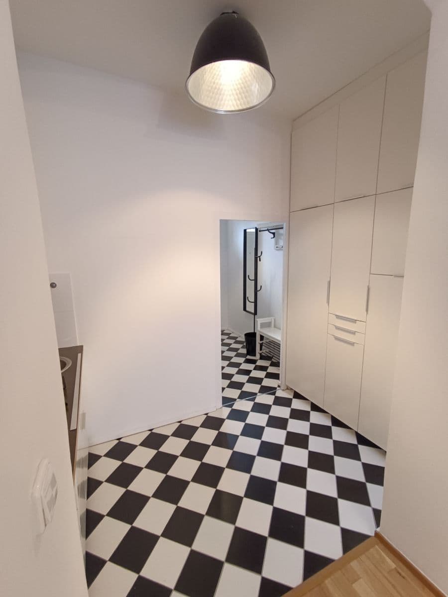 flat to rent, 35 m², Milíčova, Prague, Prague