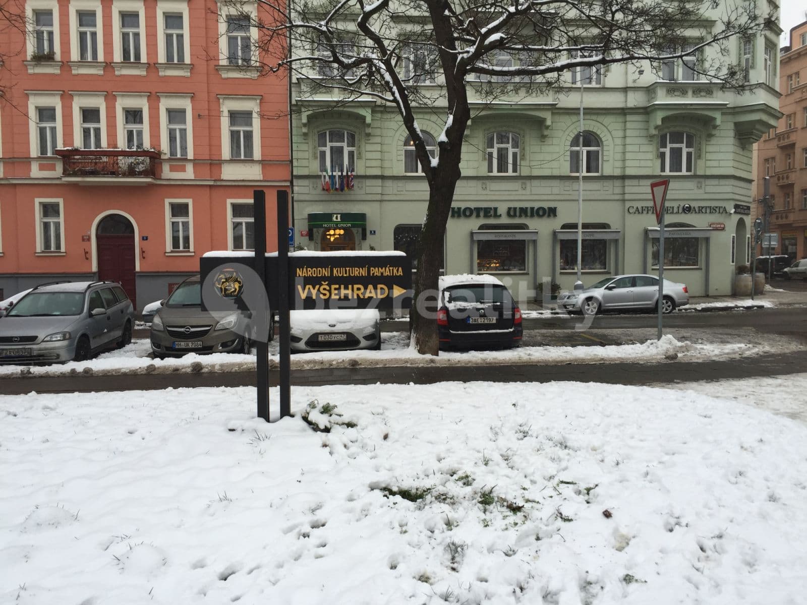 1 bedroom with open-plan kitchen flat to rent, 50 m², Slavojova, Prague, Prague