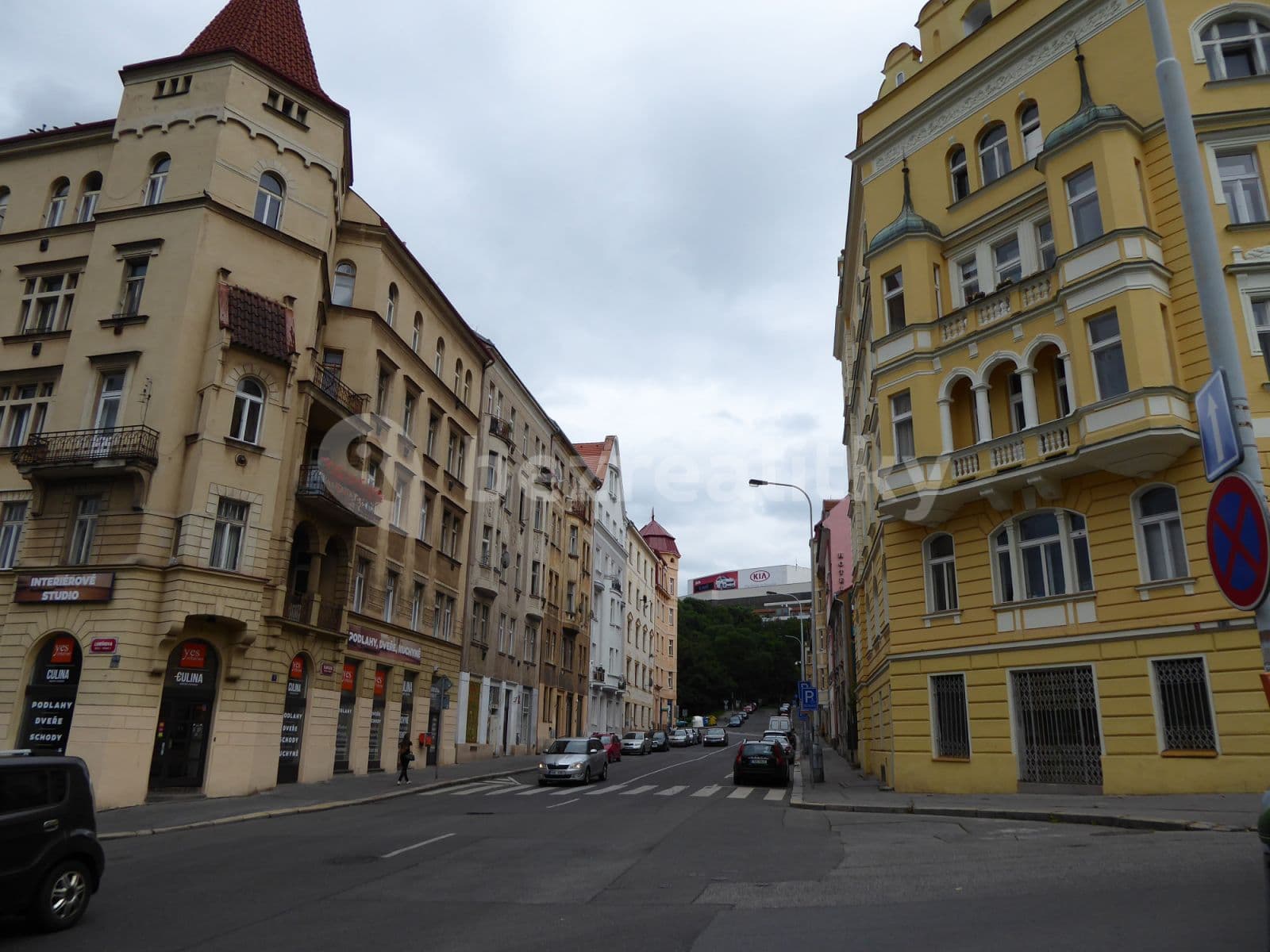 1 bedroom with open-plan kitchen flat to rent, 50 m², Slavojova, Prague, Prague
