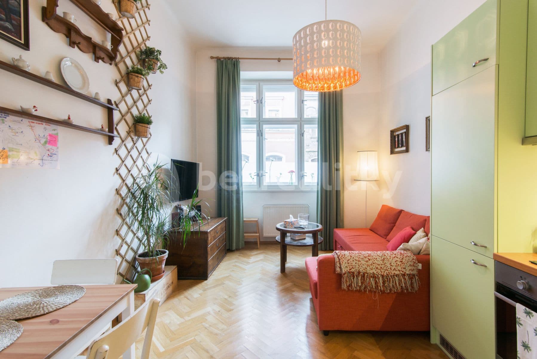 1 bedroom with open-plan kitchen flat to rent, 50 m², Slavojova, Prague, Prague