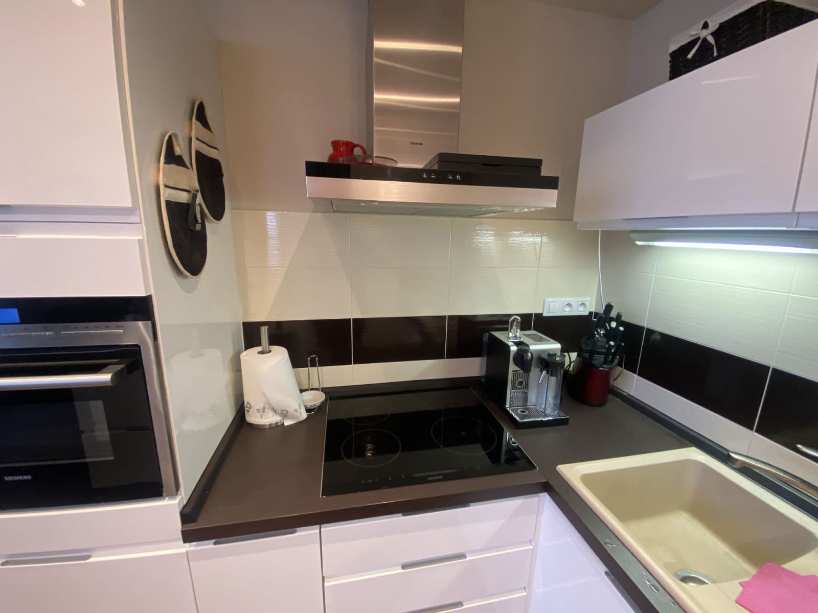 flat to rent, 52 m², Svitákova, Prague, Prague