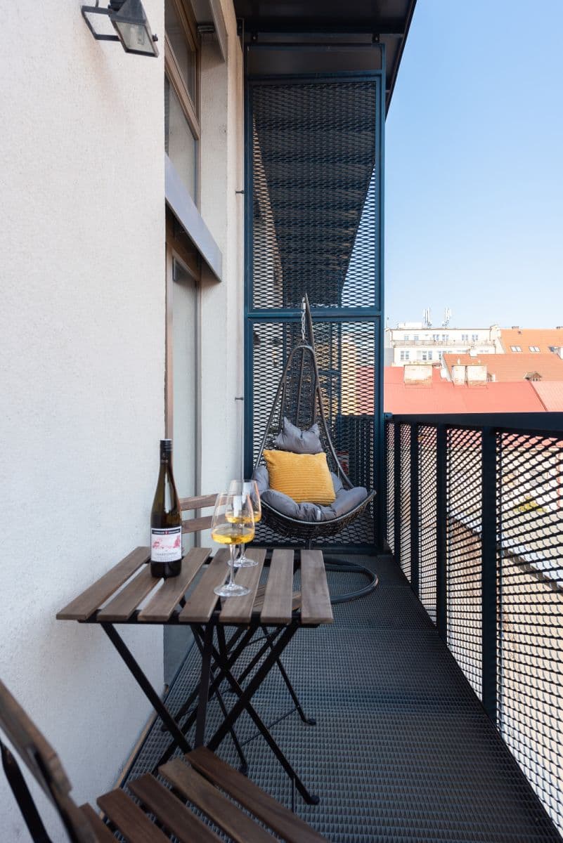 flat to rent, 143 m², Křižíkova, Prague, Prague