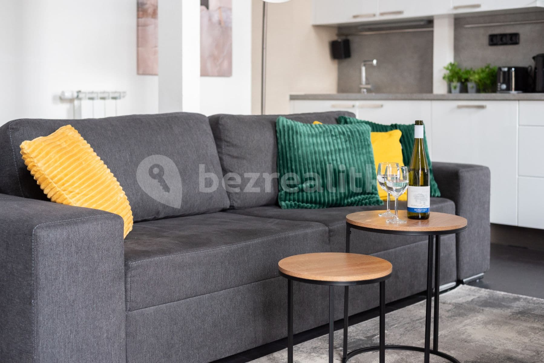 flat to rent, 72 m², Křižíkova, Prague, Prague