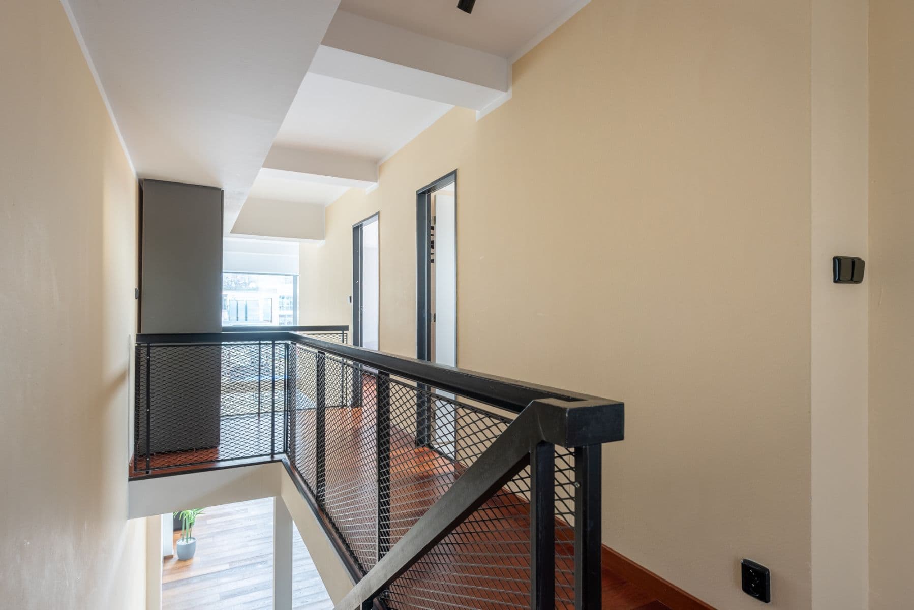 flat to rent, 150 m², Křižíkova, Prague, Prague