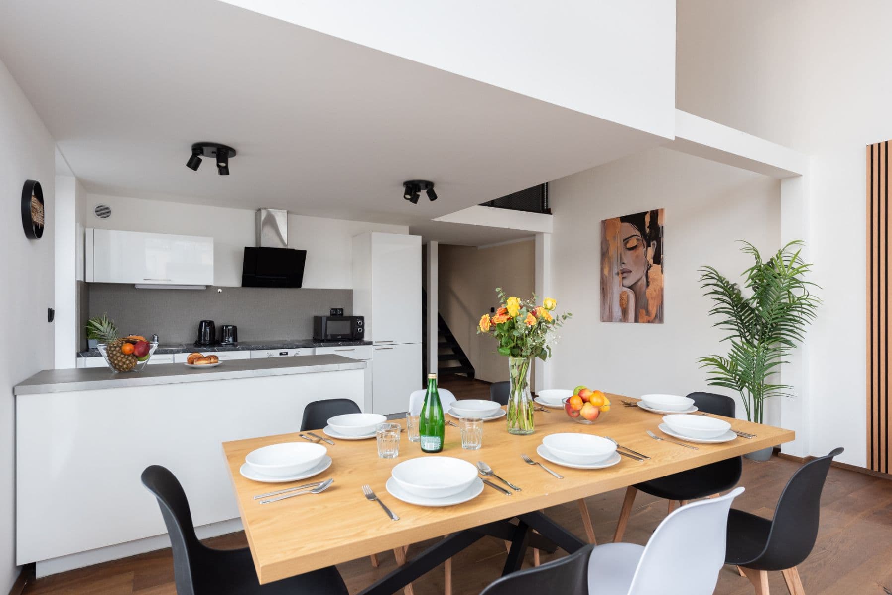 flat to rent, 150 m², Křižíkova, Prague, Prague
