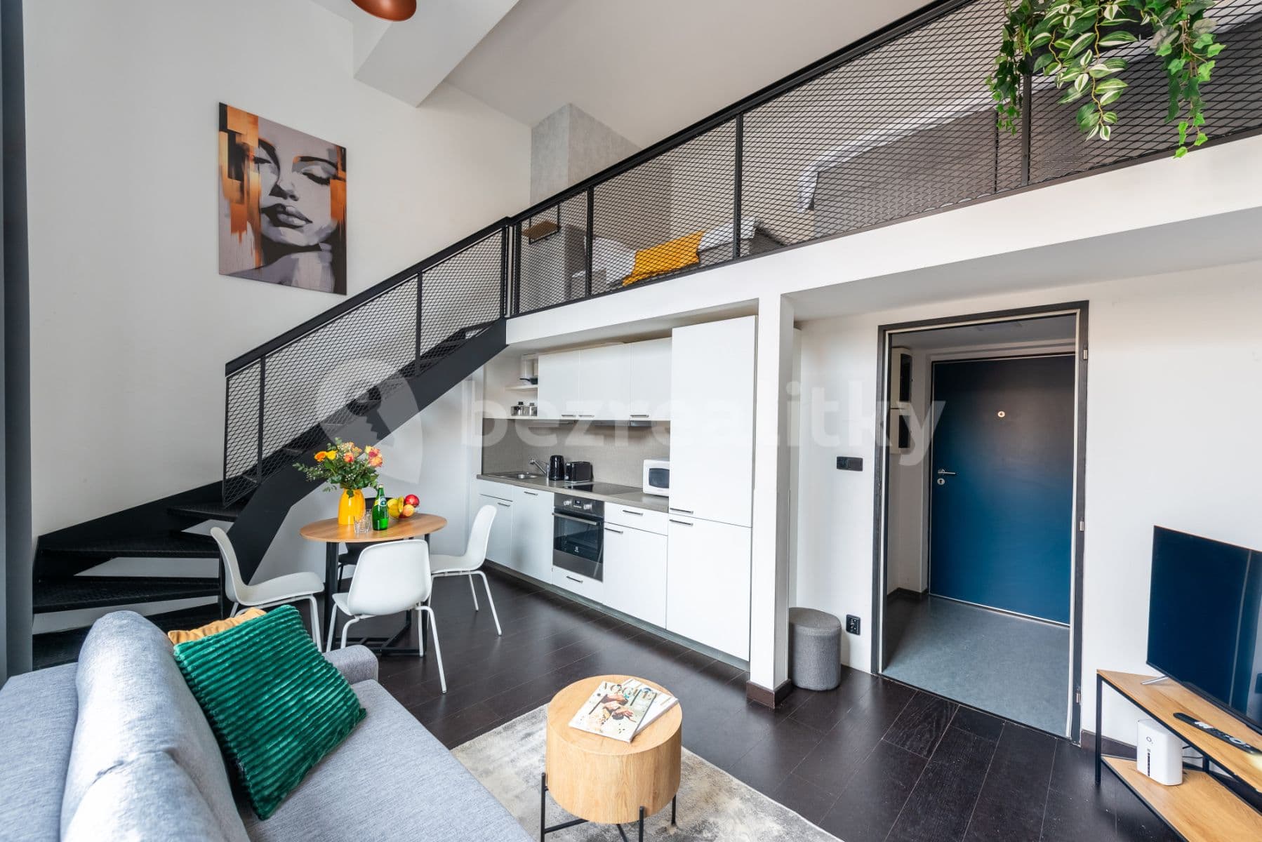 flat to rent, 65 m², Křižíkova, Prague, Prague