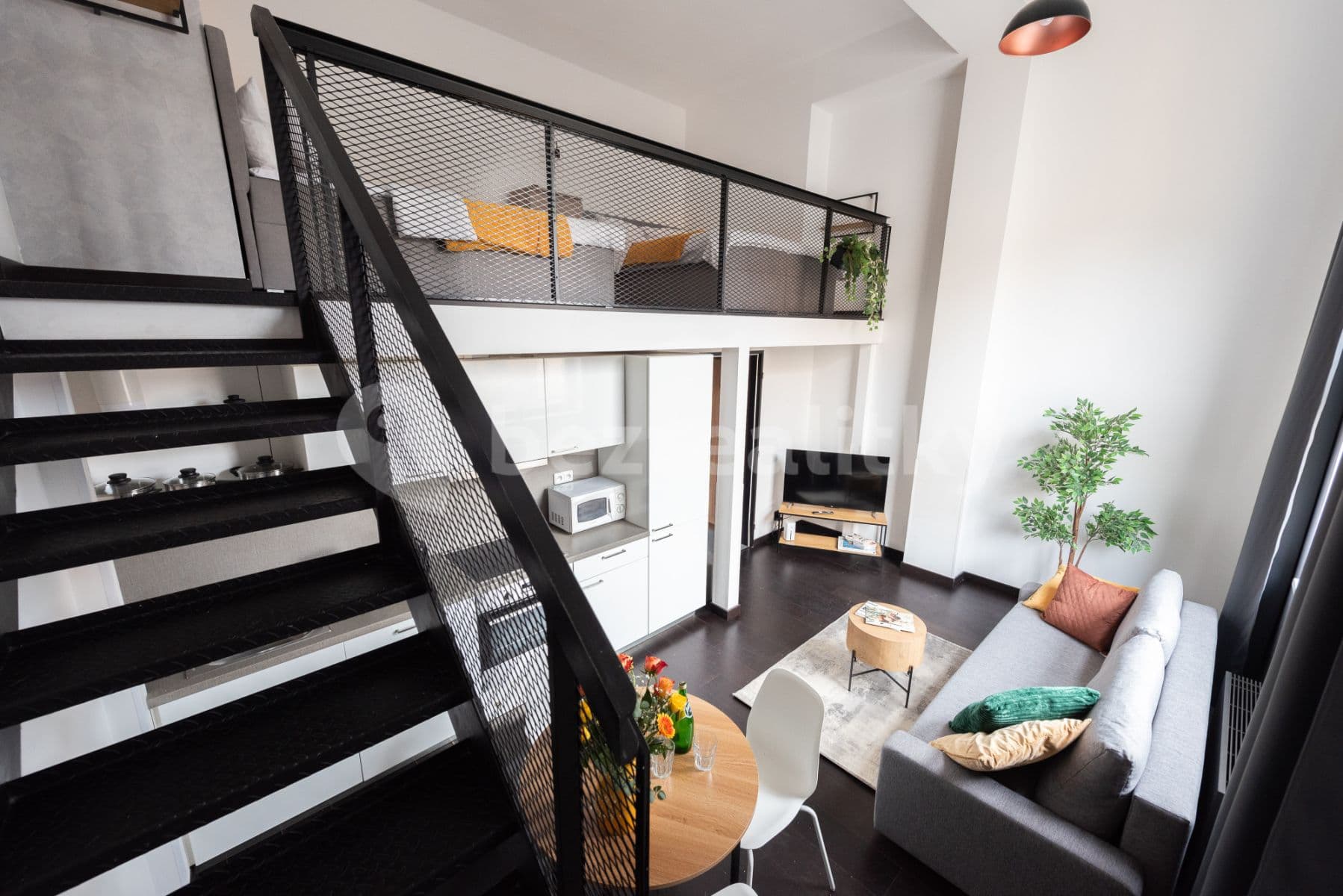 flat to rent, 65 m², Křižíkova, Prague, Prague
