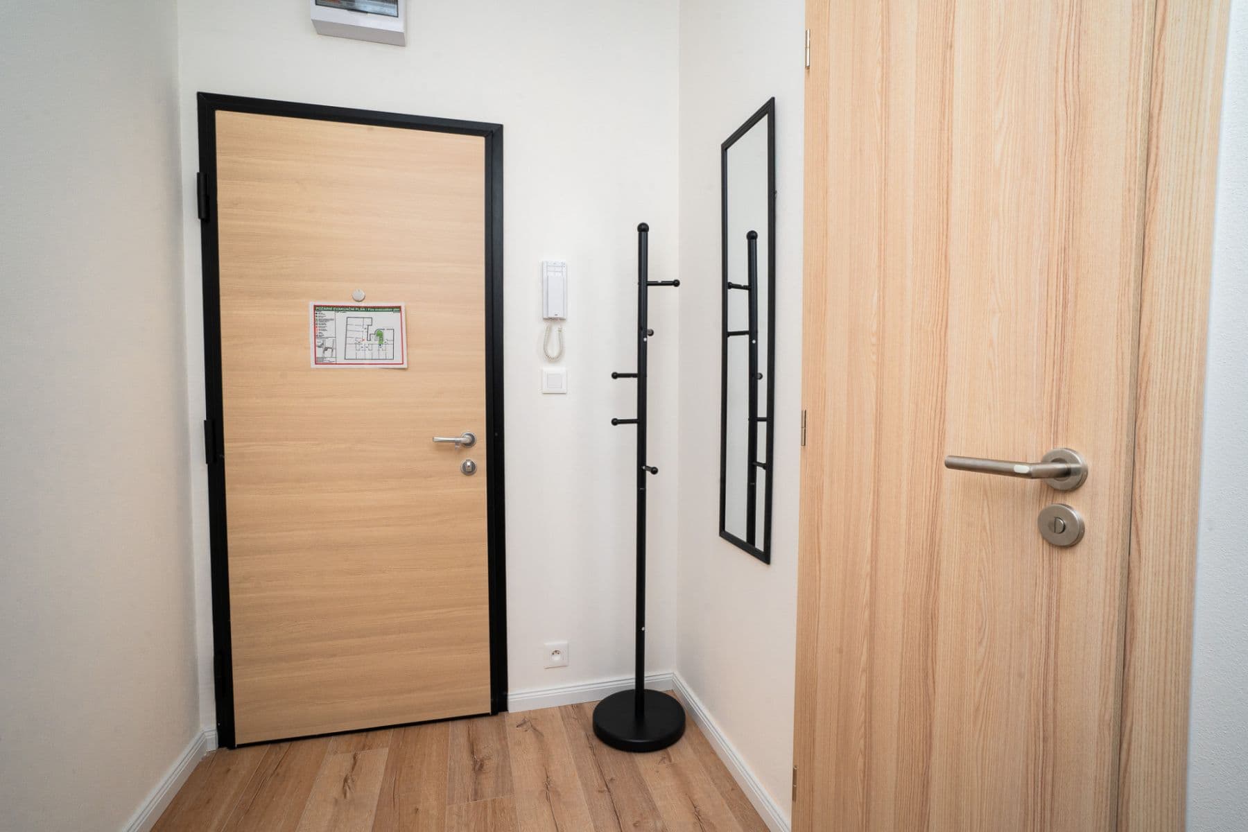 flat to rent, 34 m², Kotkova, Plzeň, Plzeňský Region