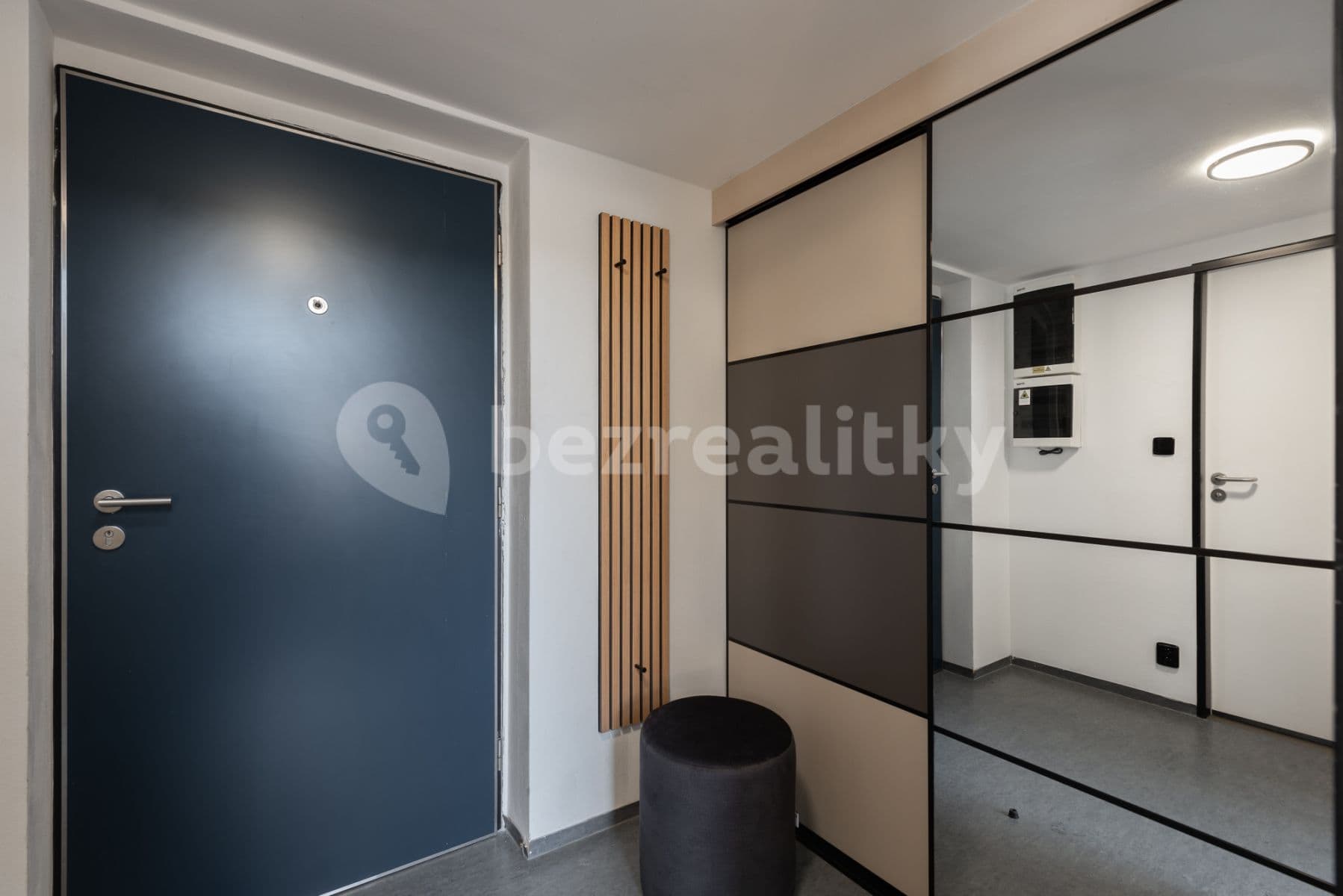 flat to rent, 72 m², Křižíkova, Prague, Prague