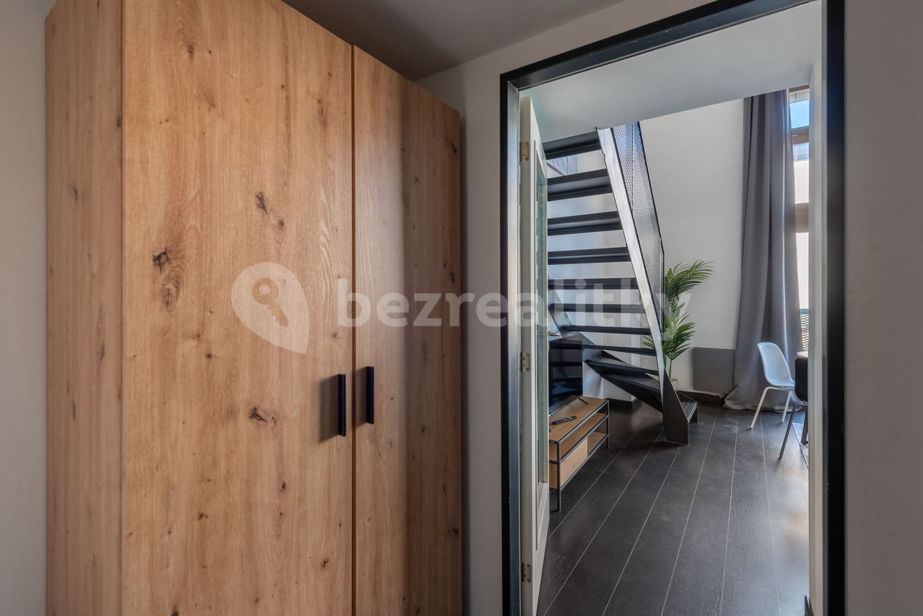 flat to rent, 65 m², Křižíkova, Prague, Prague