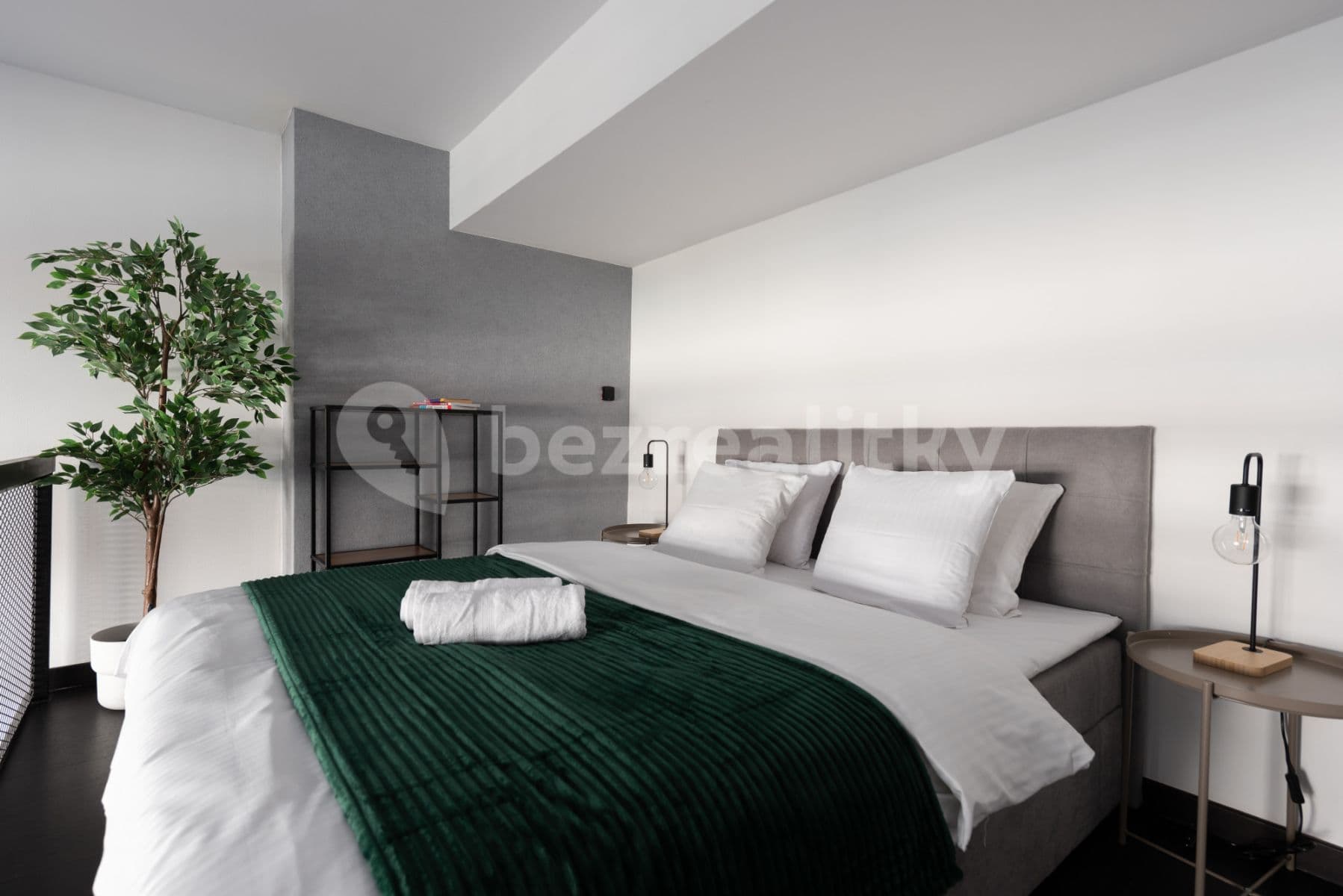 flat to rent, 65 m², Křižíkova, Prague, Prague