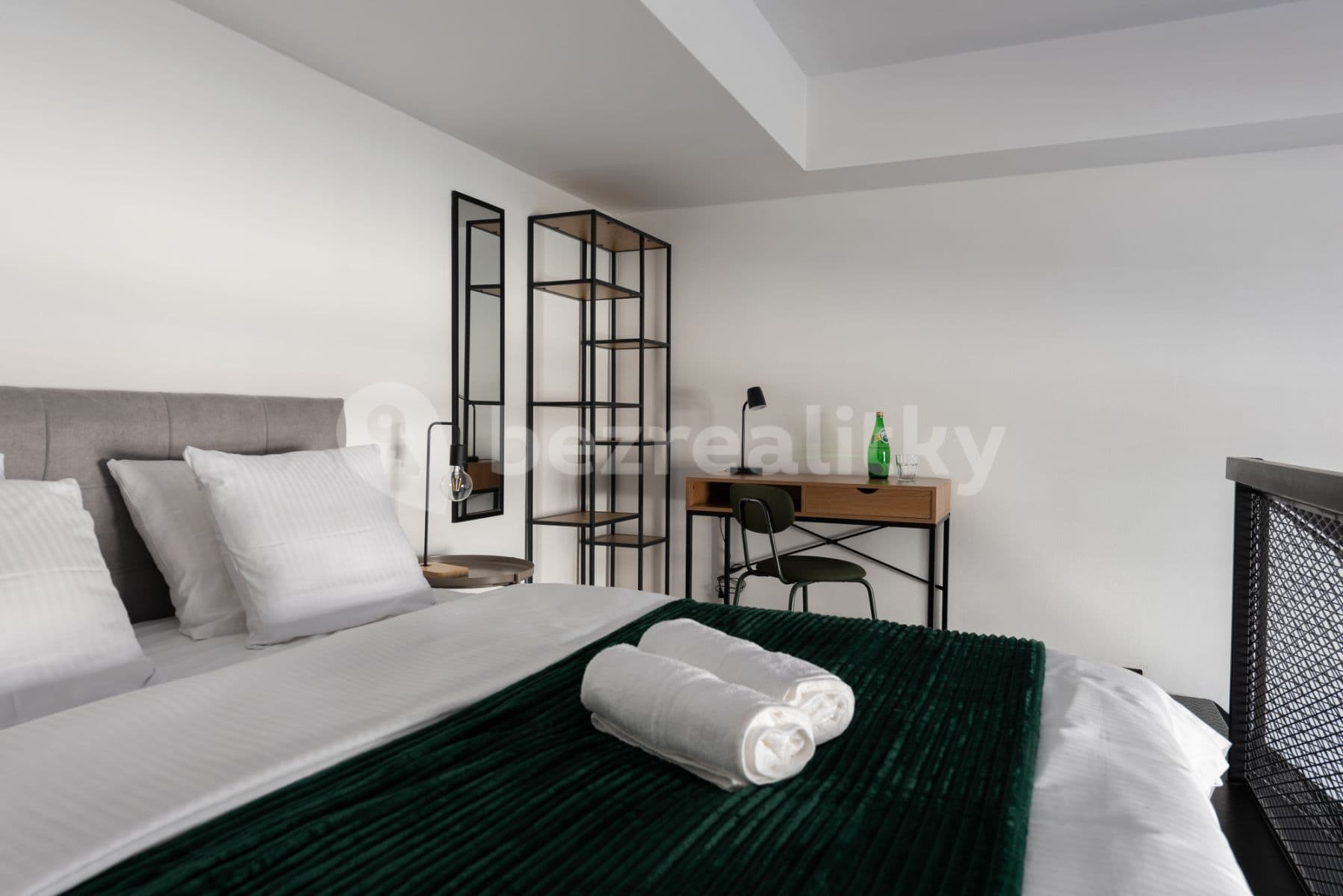 flat to rent, 65 m², Křižíkova, Prague, Prague
