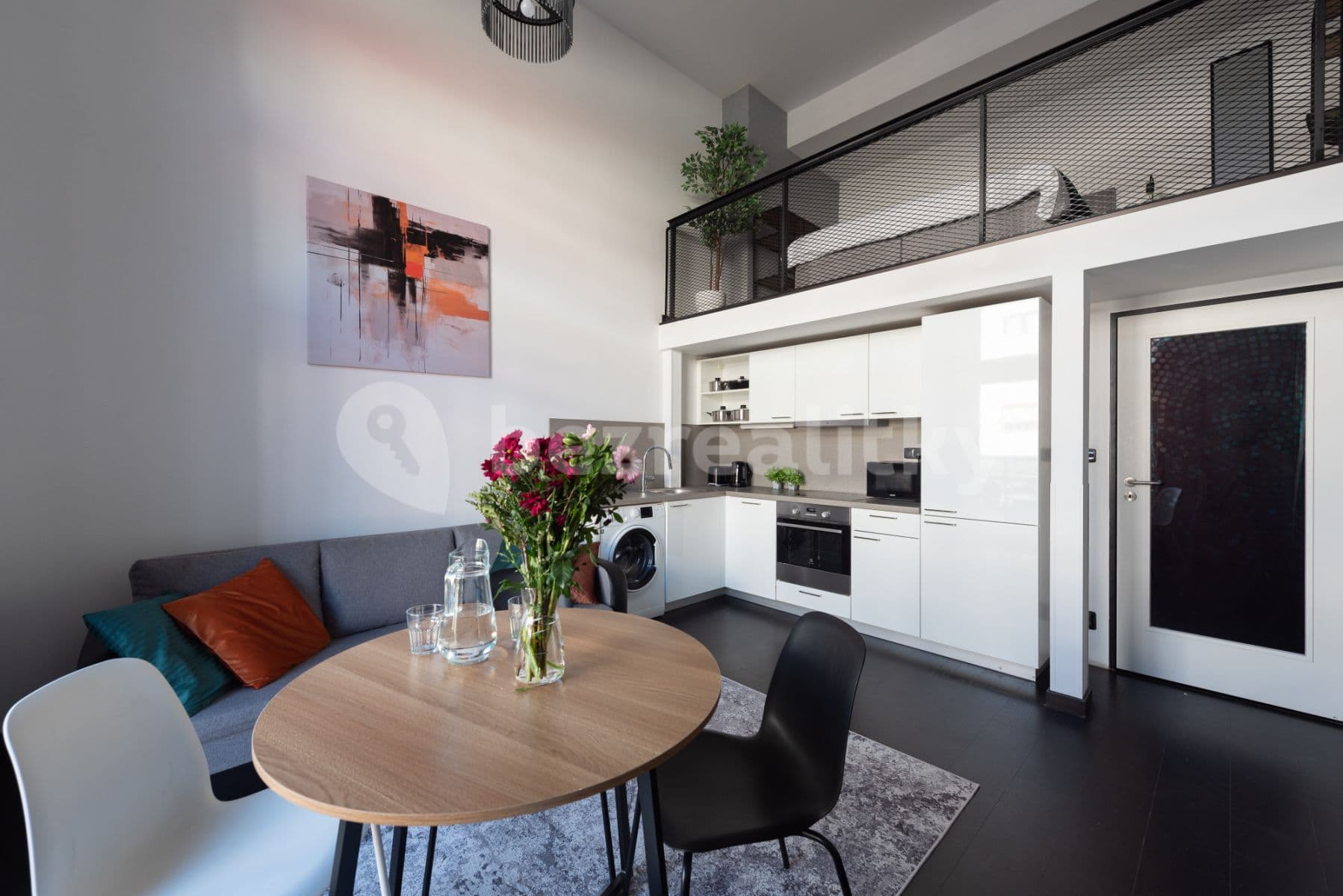 flat to rent, 65 m², Křižíkova, Prague, Prague