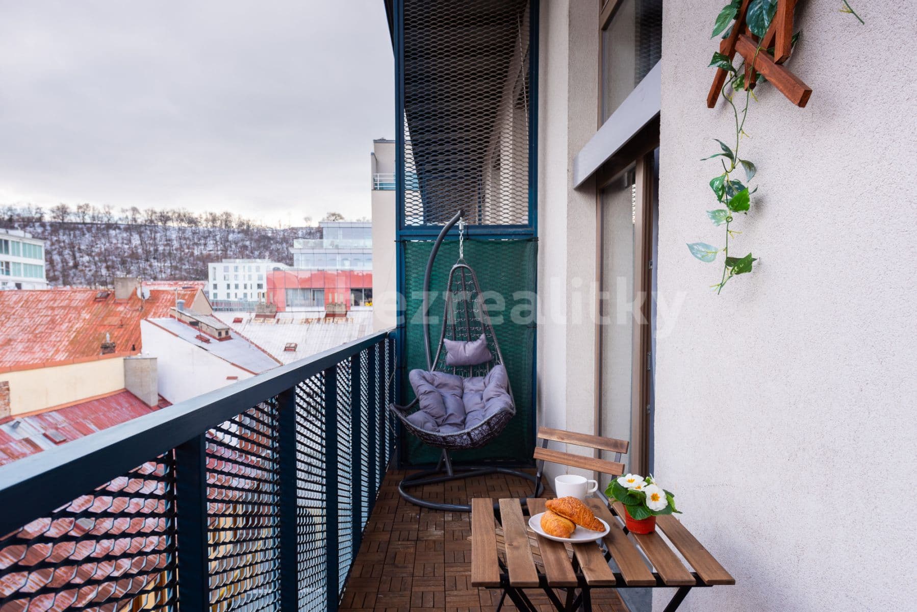 flat to rent, 72 m², Křižíkova, Prague, Prague