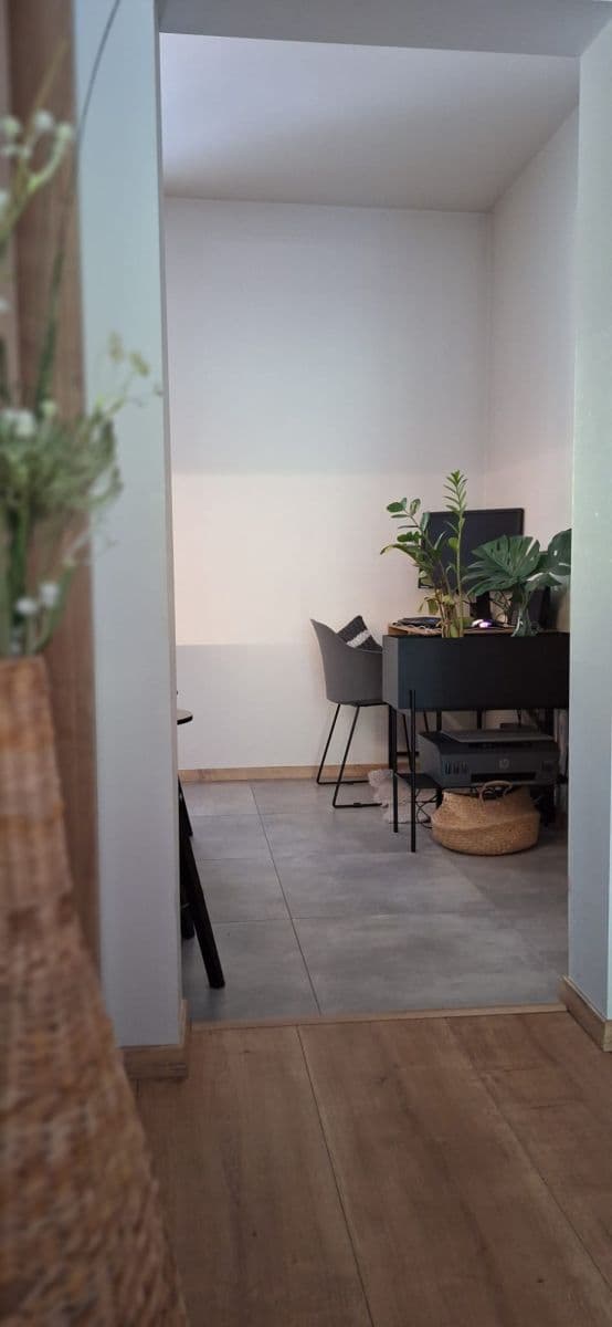 flat to rent, 120 m², Solosnicka a, Karlova Ves, Bratislavský Region