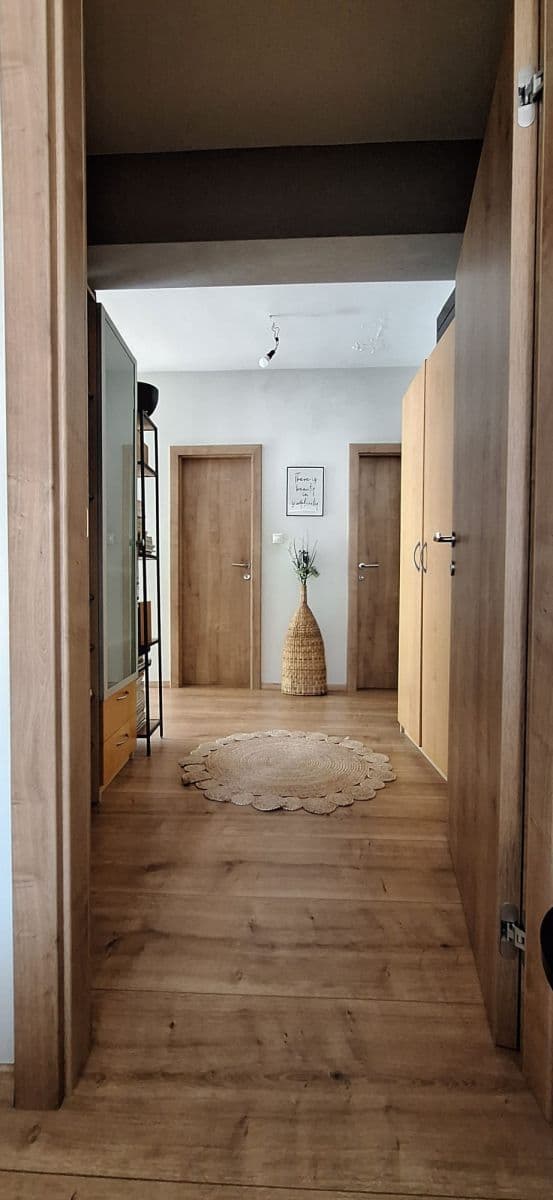 flat to rent, 120 m², Solosnicka a, Karlova Ves, Bratislavský Region