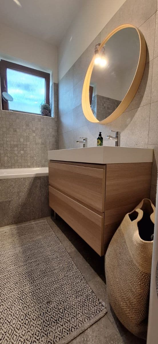 flat to rent, 120 m², Solosnicka a, Karlova Ves, Bratislavský Region