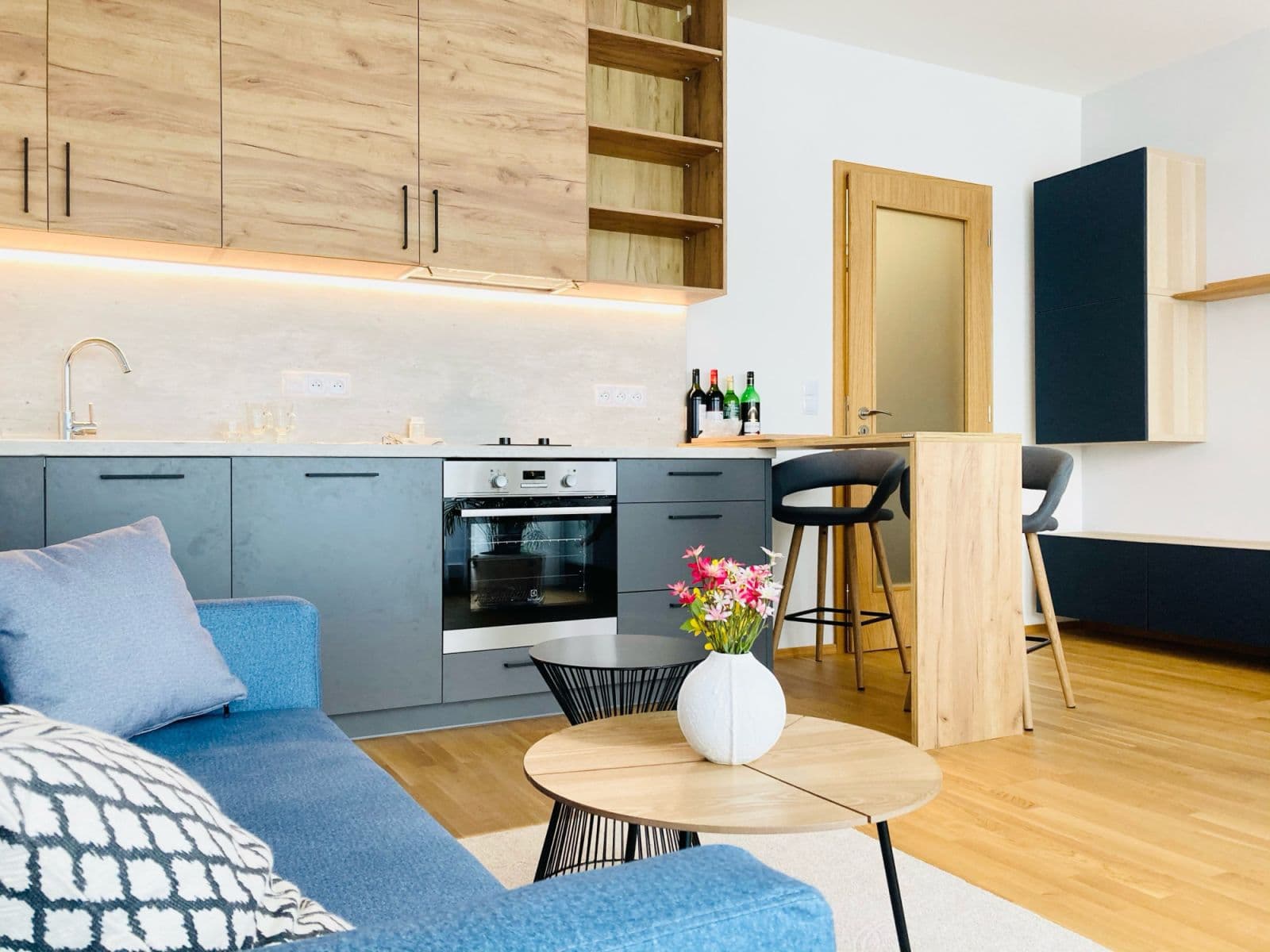 flat to rent, 35 m², U pruhonu B, Prague, Prague