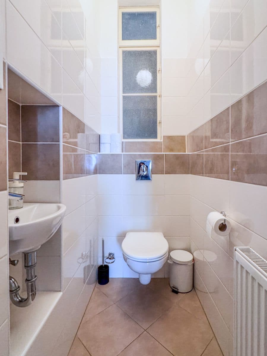 flat to rent, 89 m², Maiselova, Prague, Prague