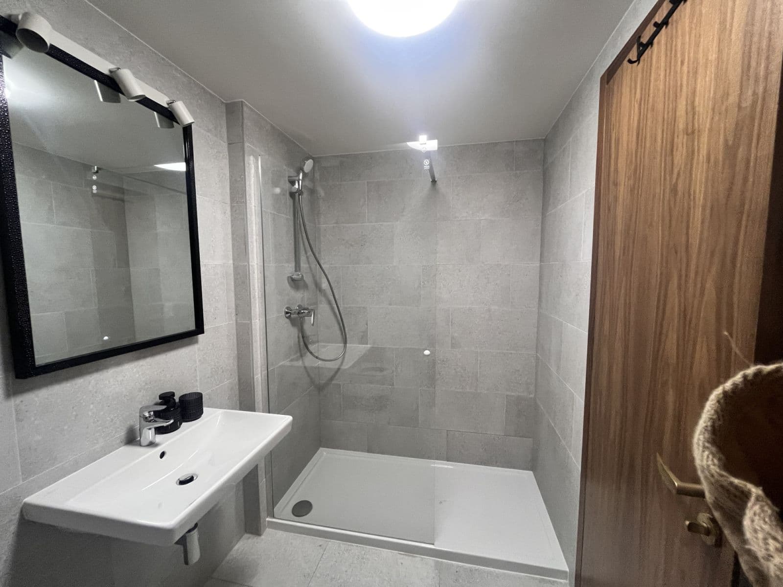 flat to rent, 42 m², Vackové, Prague, Prague
