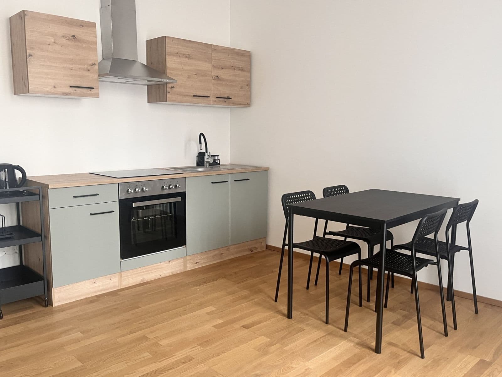 flat to rent, 42 m², Vackové, Prague, Prague