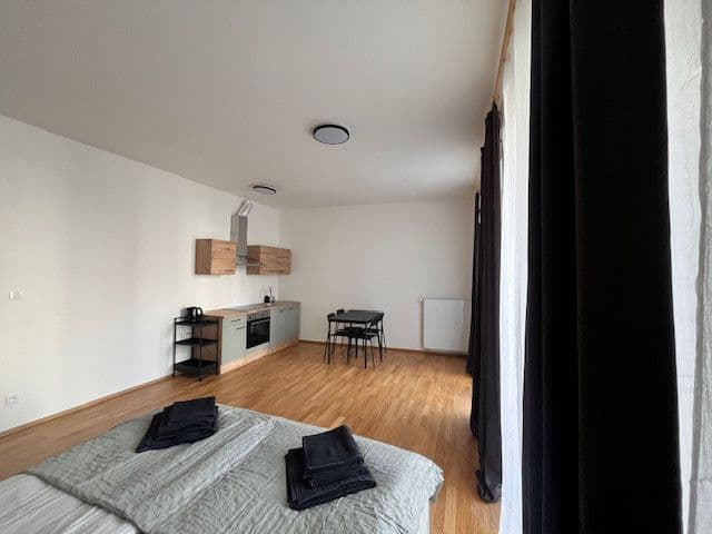 flat to rent, 42 m², Vackové, Prague, Prague