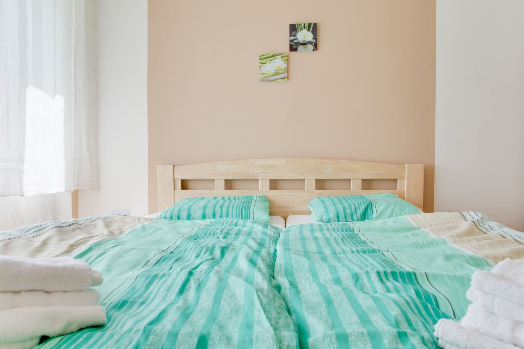 flat to rent, 56 m², U Družstva Život, Prague, Prague