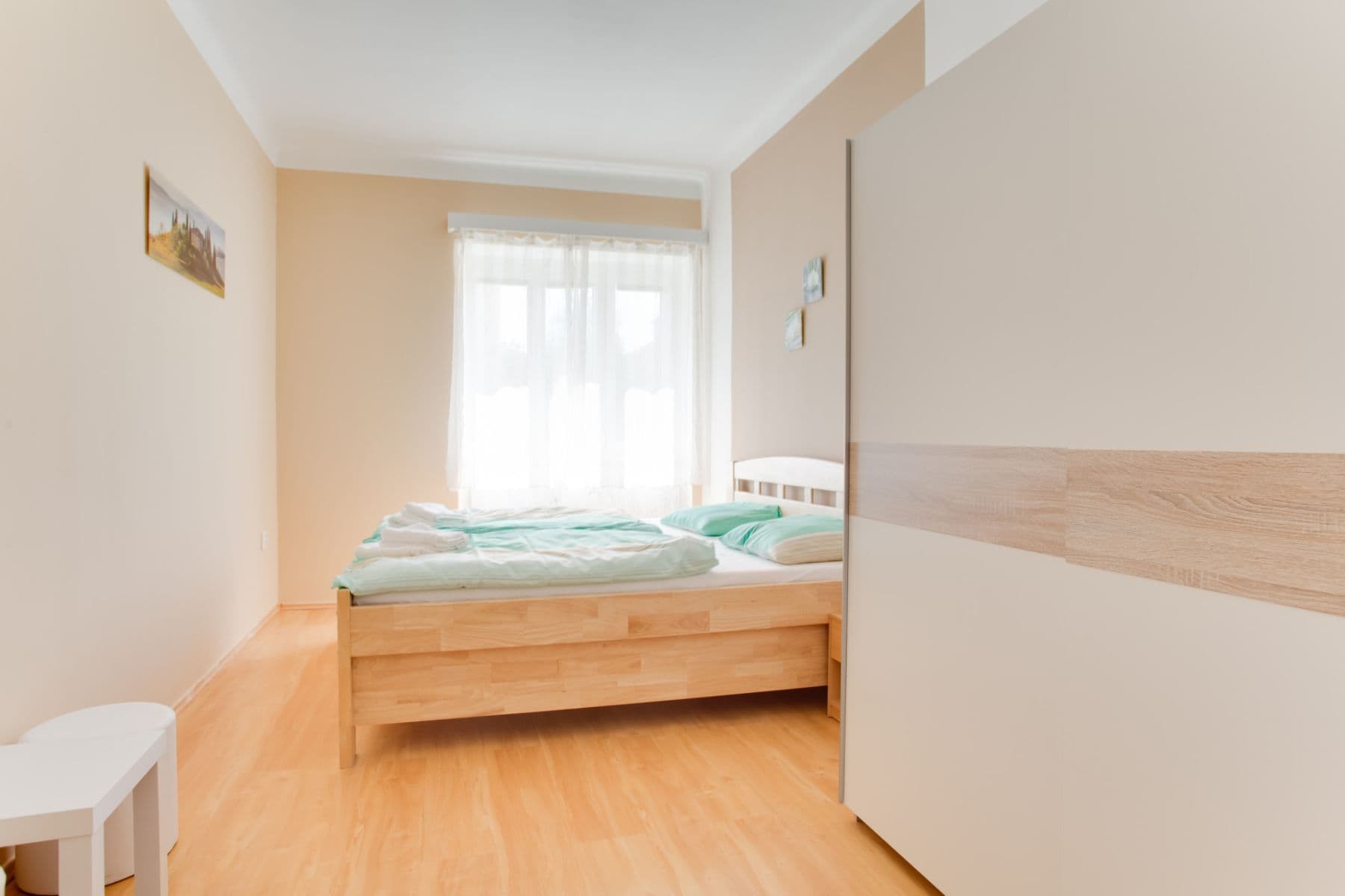 flat to rent, 56 m², U Družstva Život, Prague, Prague