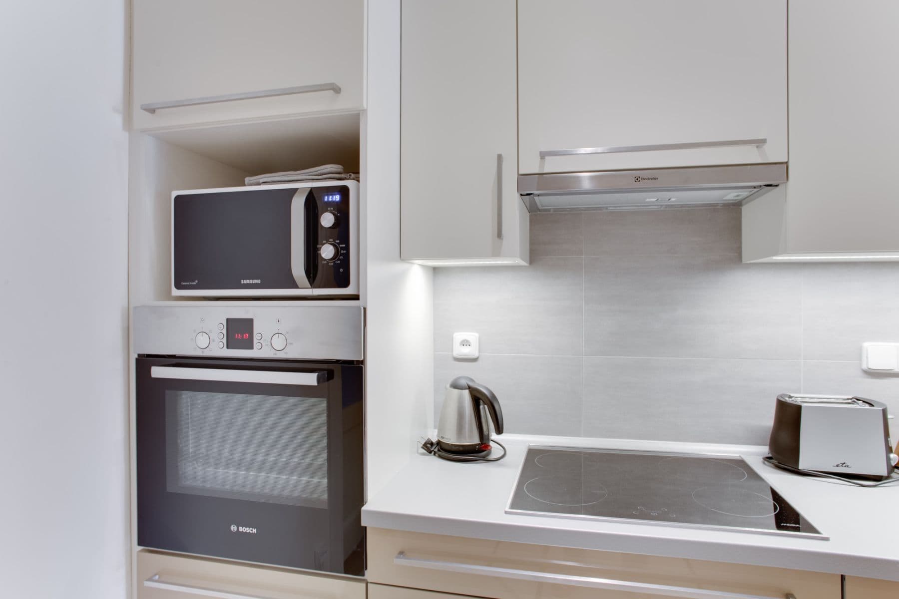 flat to rent, 56 m², U Družstva Život, Prague, Prague