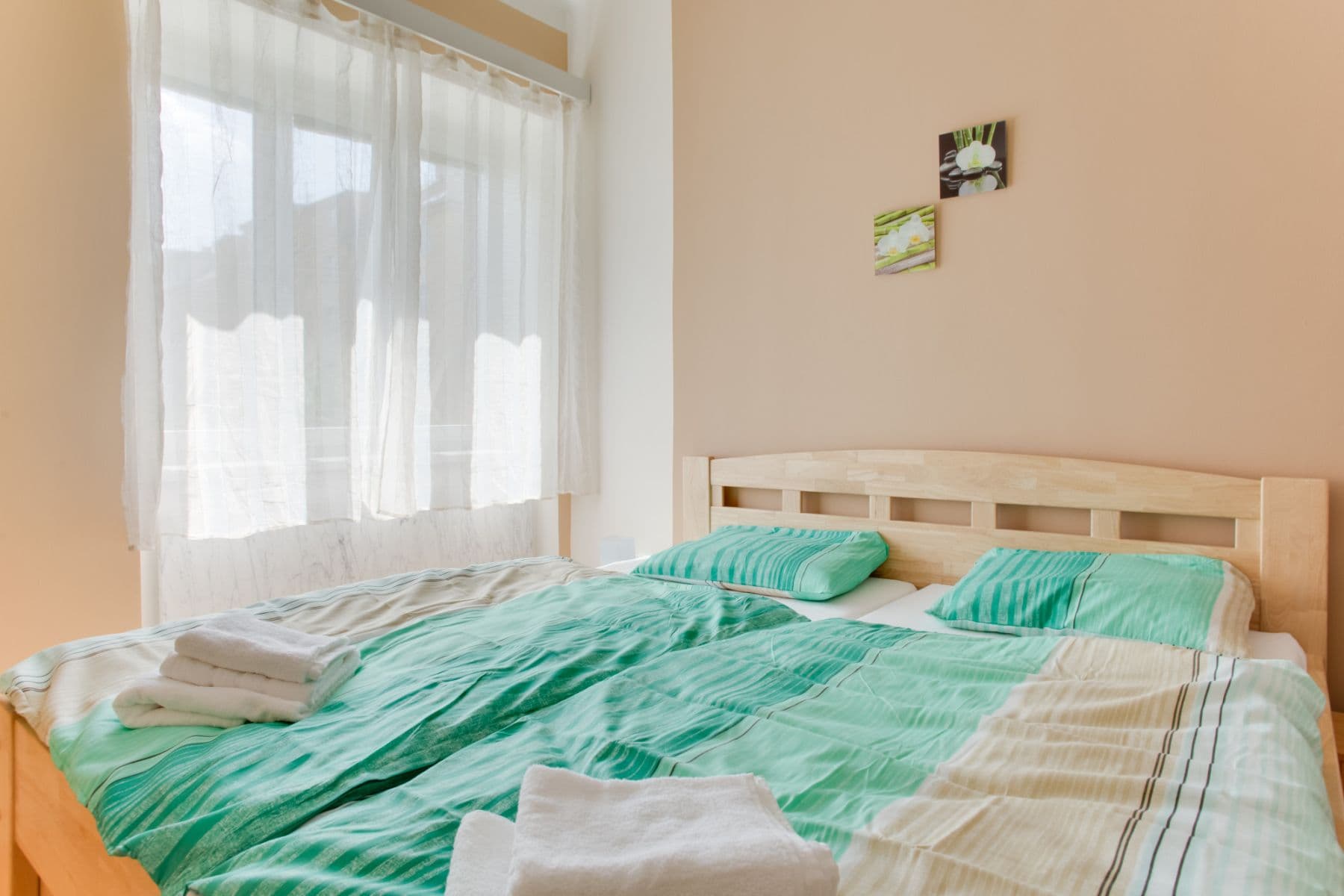 flat to rent, 56 m², U Družstva Život, Prague, Prague