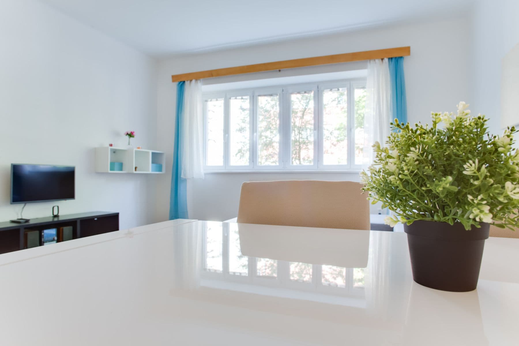 flat to rent, 56 m², U Družstva Život, Prague, Prague