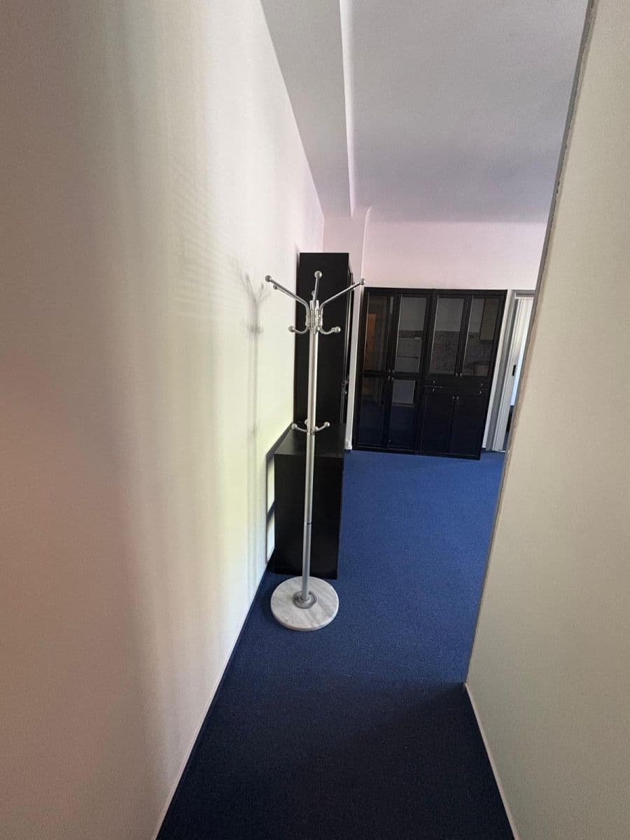 flat to rent, 40 m², Humpolecká, Prague, Prague