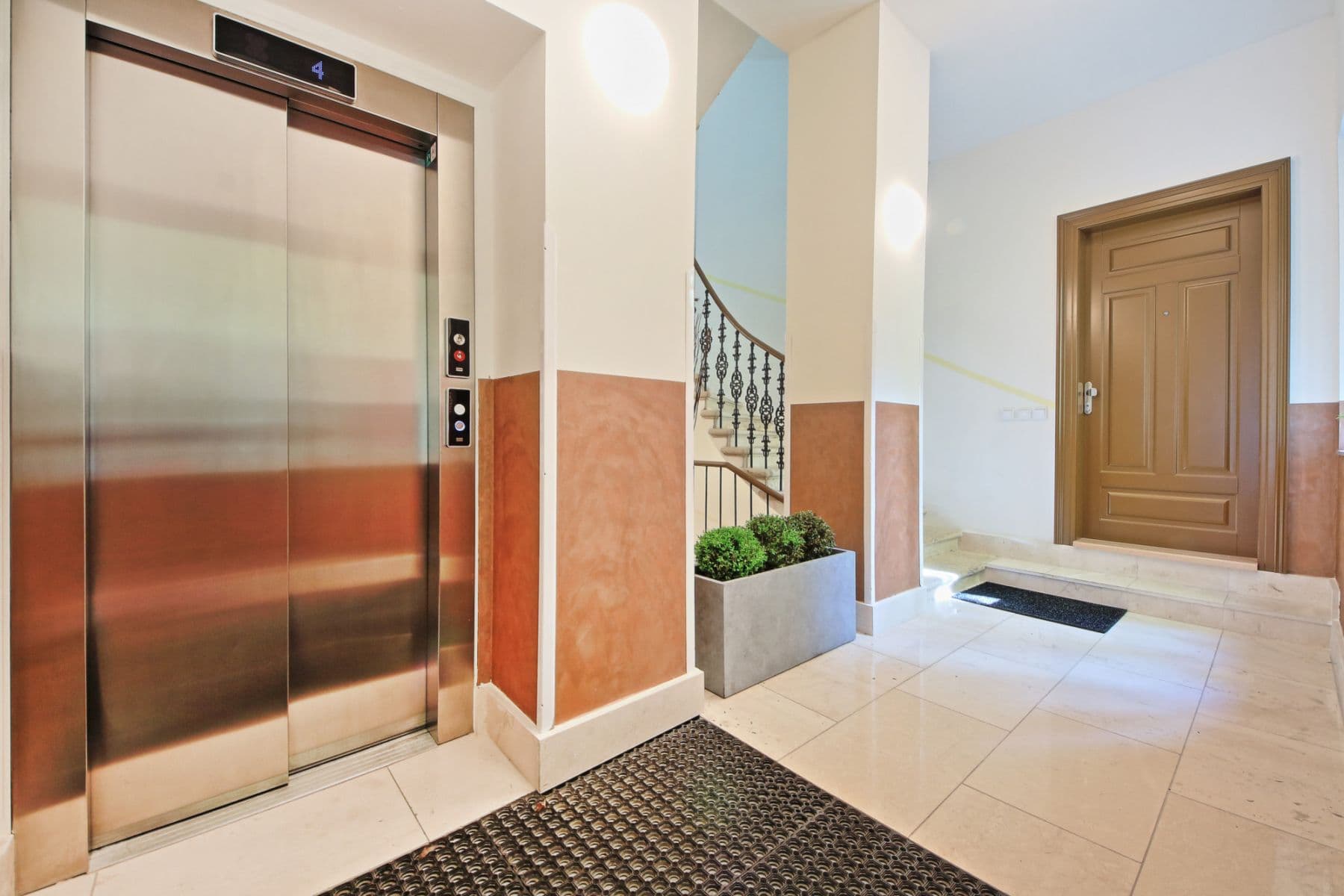 flat to rent, 110 m², Na Bojišti, Prague, Prague