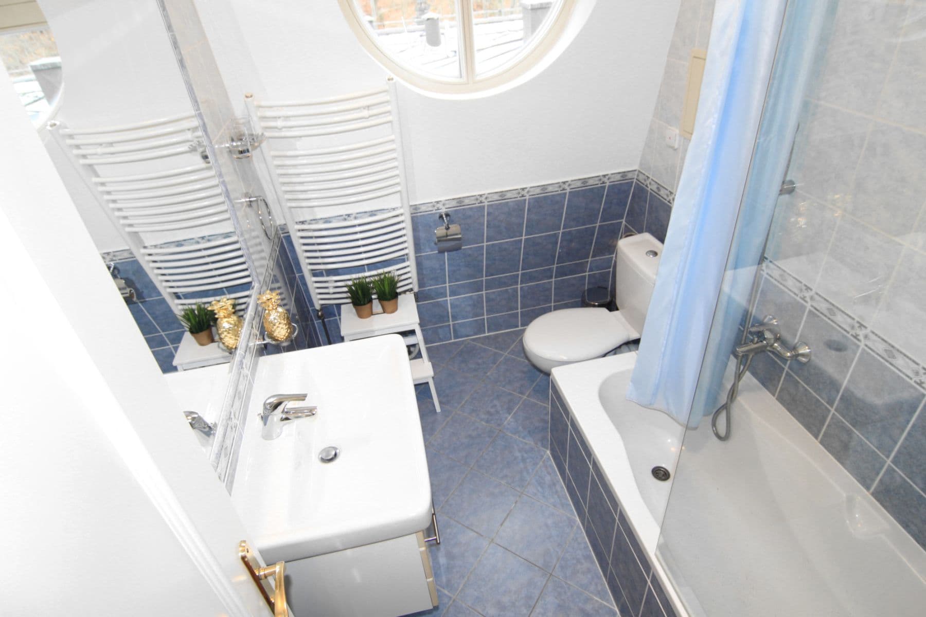 flat to rent, 108 m², Mariánskolázeňská, Karlovy Vary, Karlovarský Region