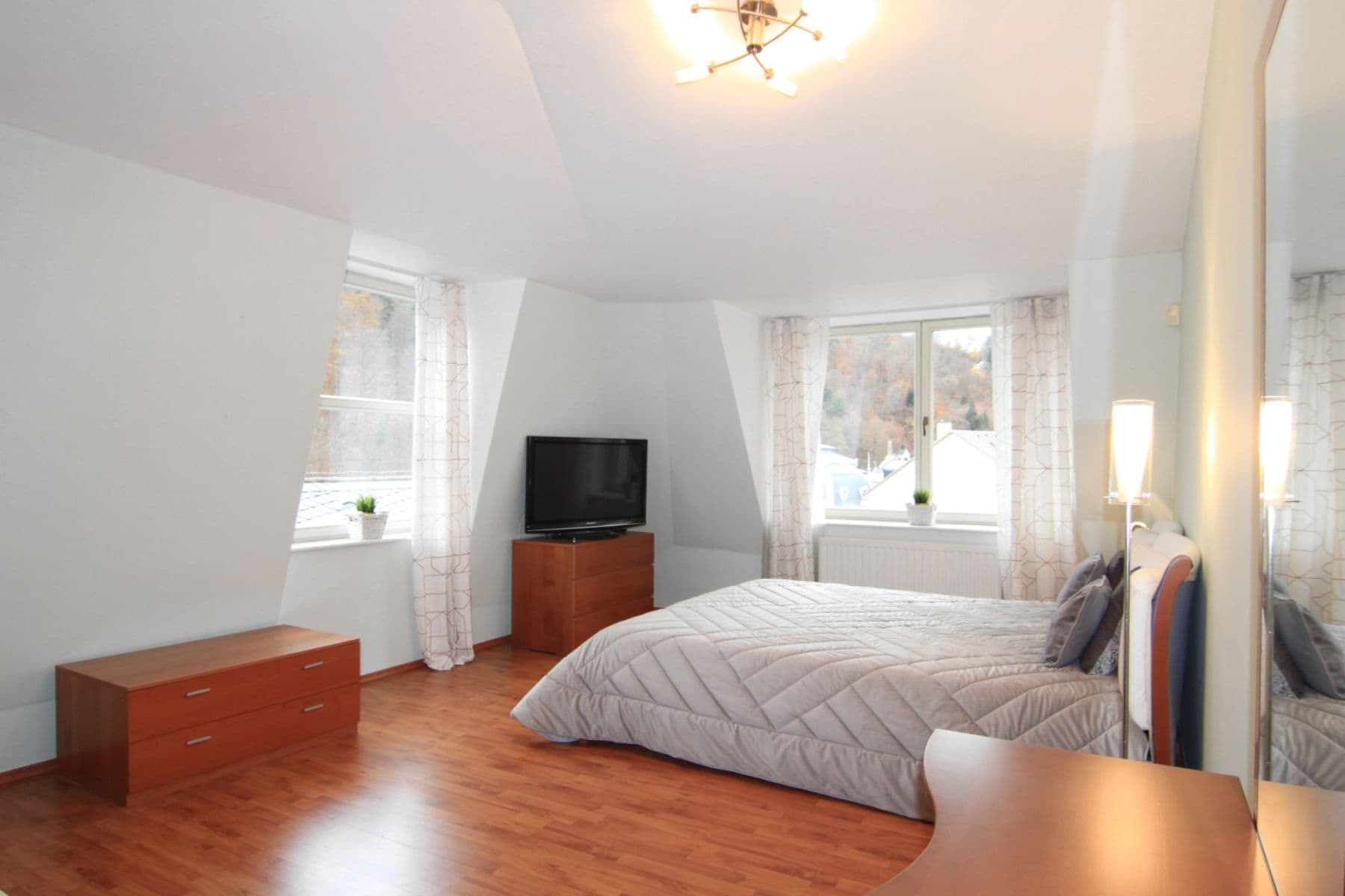 flat to rent, 108 m², Mariánskolázeňská, Karlovy Vary, Karlovarský Region