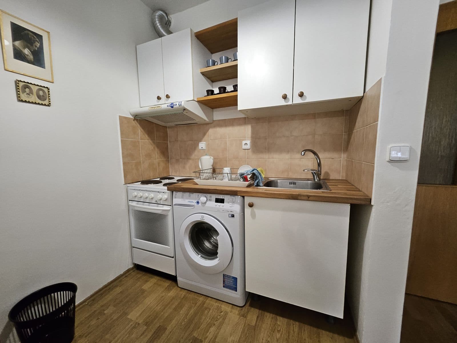 flat to rent, 54 m², Na Pokraji, Prague, Prague