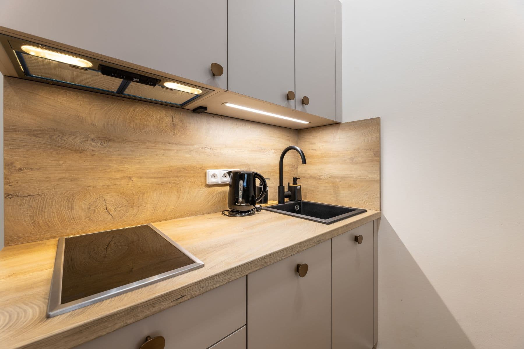 flat to rent, 29 m², Chlumova, Prague, Prague