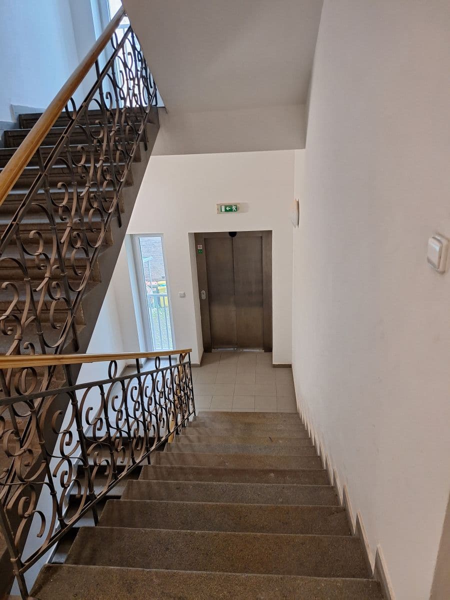 flat to rent, 50 m², Spojovací, Prague, Prague