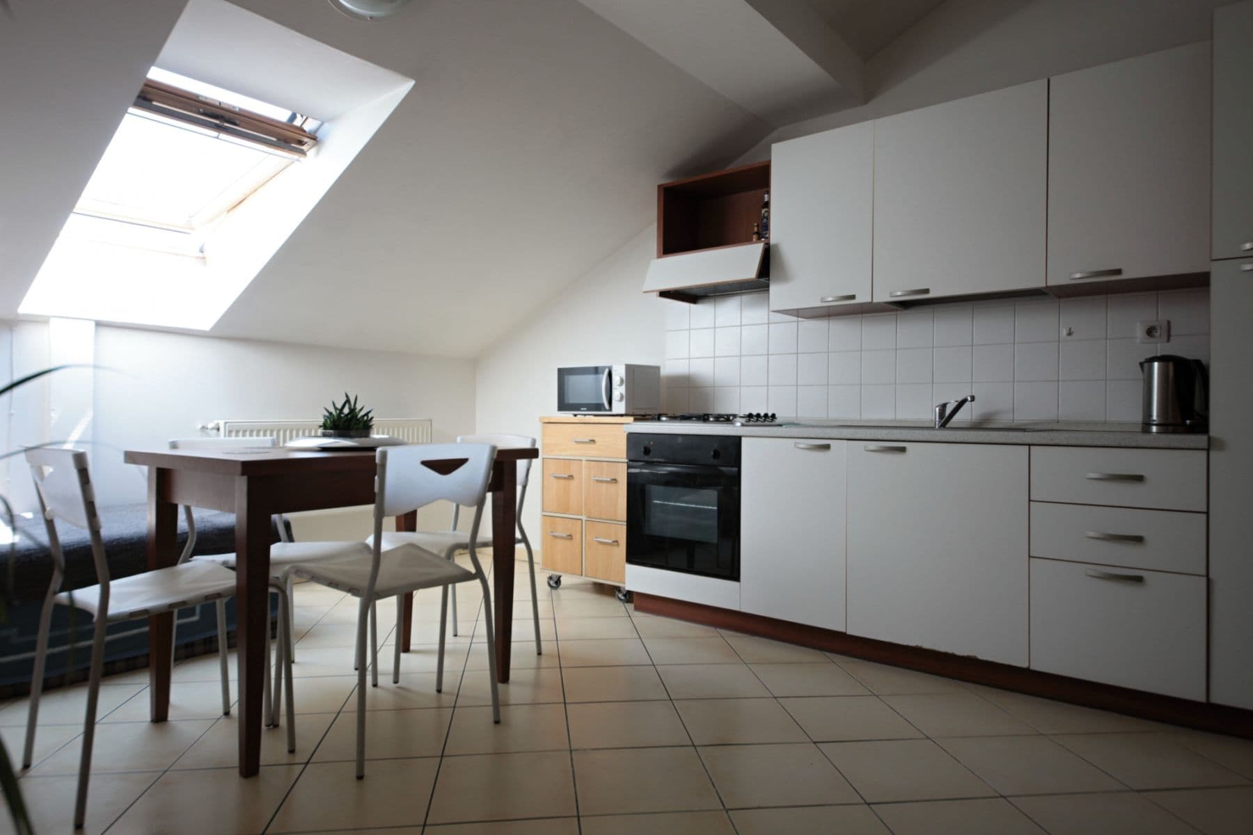 flat to rent, 56 m², Na Poříčním právu, Prague, Prague