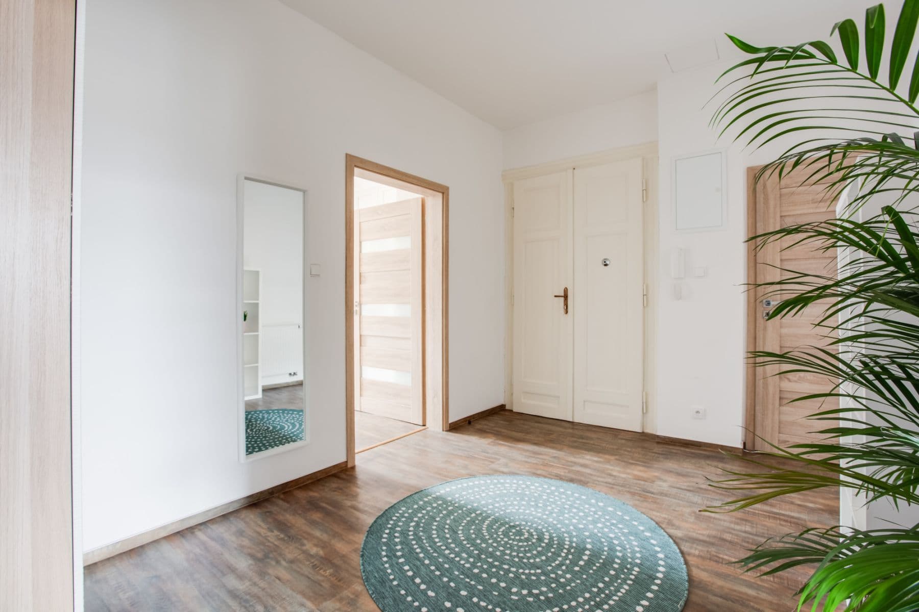 flat to rent, 72 m², U Akademie, Prague, Prague