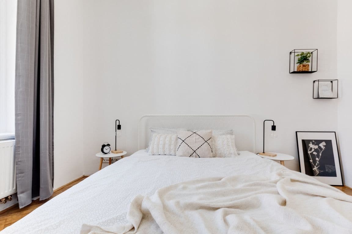 flat to rent, 90 m², Lublaňská, Prague, Prague