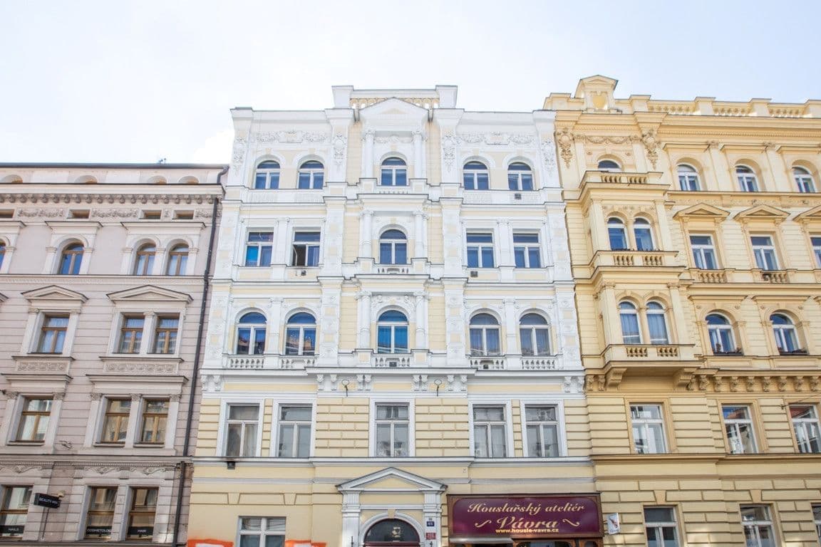 flat to rent, 90 m², Lublaňská, Prague, Prague
