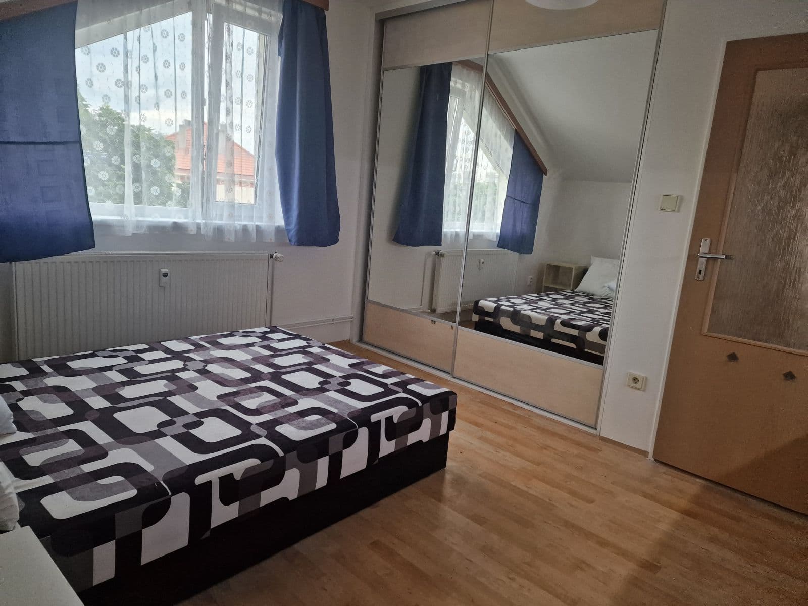 flat to rent, 43 m², Stará náves, Prague, Prague